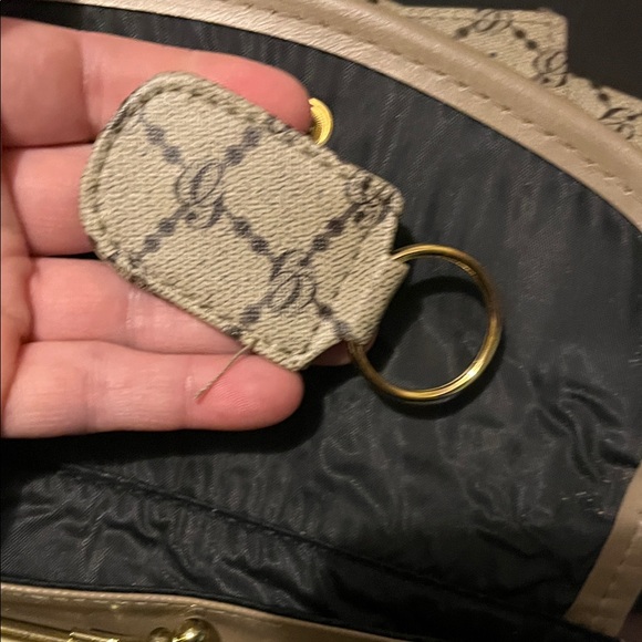 Beige Patterned Clutch set - Picture 7 of 9